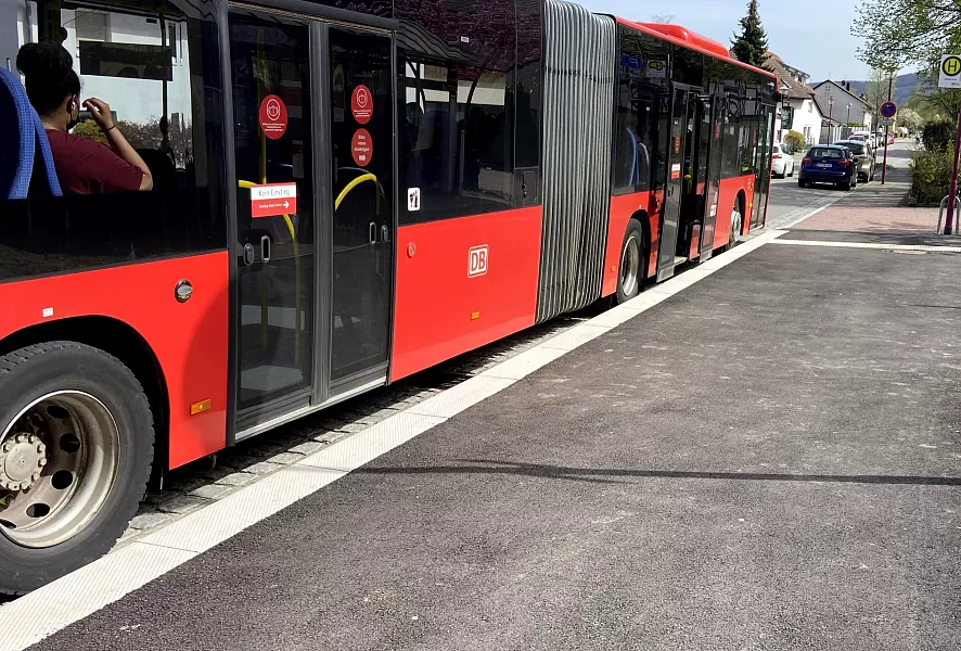 Barrierefreier Umbau von Bushaltestellen